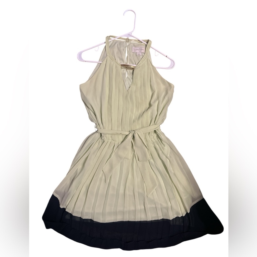 Jessica Simpson Light Green and Navy Pleated Dress with Gold Accent, Size: 2